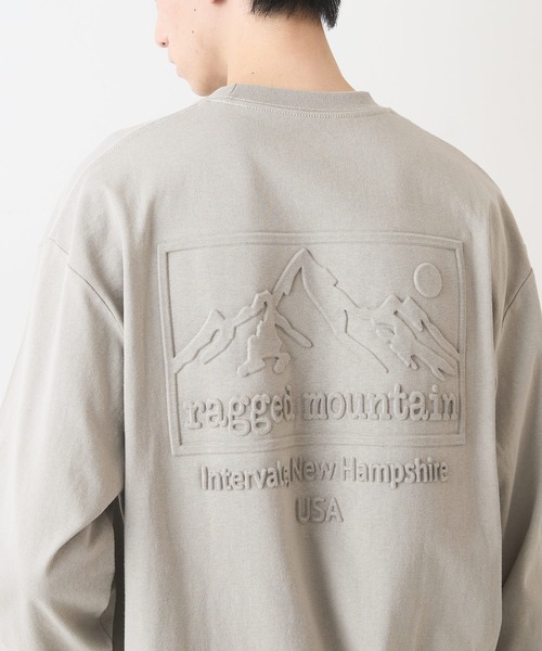 ragged mountain(ラギットマウンテン)の「【RAGGED MOUNTAIN/ラギットマウンテン】エンボス加工ロゴロンT(Tシャツ/カットソー・メンズ・ホワイト/ブラック/パープル/ベージュ/ブラウン/ネイビー・MEDIUM/LARGE/X-LARGE)」の4枚目の写真