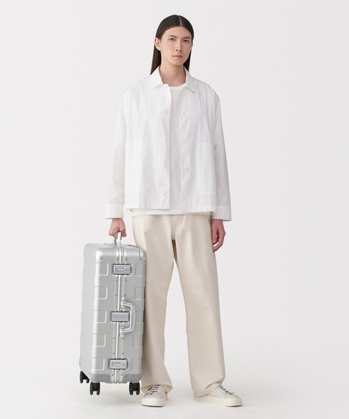 MUJI Labo(ムジラボ)の「〔MUJI Labo〕アルミハードキャリーケース60リットル(スーツケース/キャリーバッグ・メンズ・シルバー・FREE)」の7枚目の写真