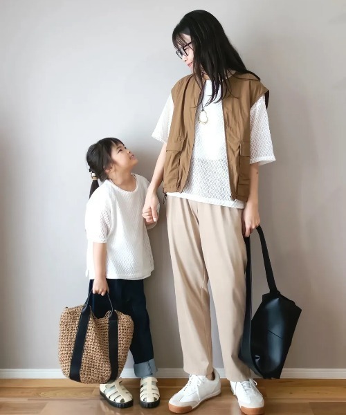 ikka(イッカ)の「【雑誌InRed6月号掲載】レースアンサンブルプルオーバー【2点セット/親子コーデ】(Tシャツ/カットソー・レディース・オフホワイト/ブルー/ブラック/ダークベージュ・M/L/S)」の21枚目の写真