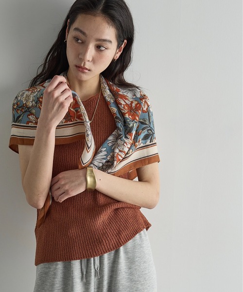 THE YOn（ザヨン）の「ボタニカル大判スカーフ（バンダナ/スカーフ・レディース・イエロー/オレンジ・FREE）」の22枚目の写真