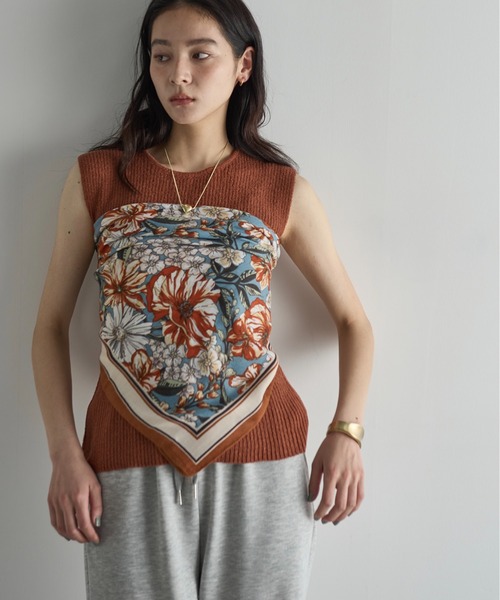 THE YOn（ザヨン）の「ボタニカル大判スカーフ（バンダナ/スカーフ・レディース・イエロー/オレンジ・FREE）」の12枚目の写真