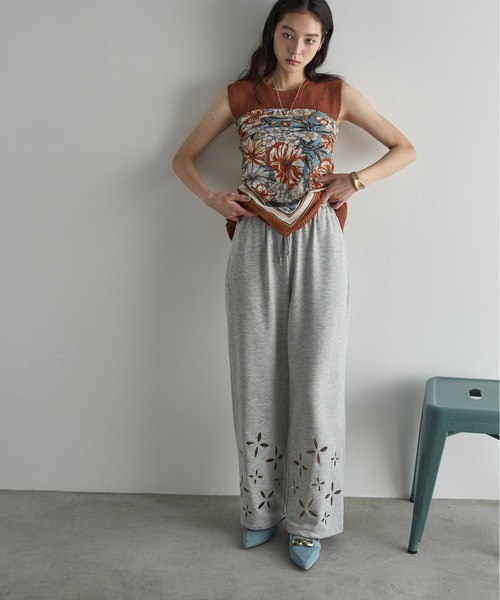 THE YOn（ザヨン）の「ボタニカル大判スカーフ（バンダナ/スカーフ・レディース・イエロー/オレンジ・FREE）」の19枚目の写真