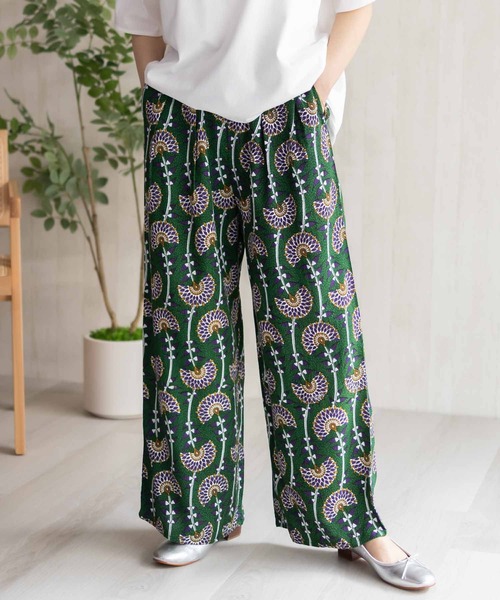 Howdy Marie（ハウディ―マリー）の「Howdy Marie インドレーヨン 総柄ワイドパンツ【接触冷感】（その他パンツ・レディース・ブラック系その他2/ブラック/ブラック系その他/オレンジ系その他/グリーン系その他/ブルー系その他・M/L）」の11枚目の写真