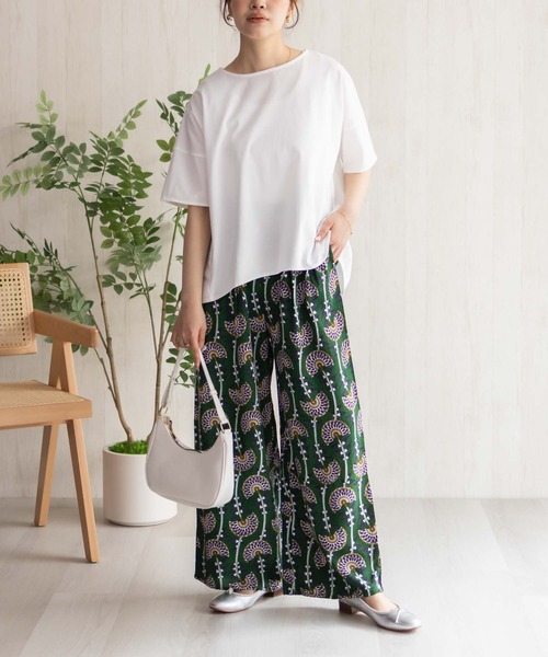 Howdy Marie（ハウディ―マリー）の「Howdy Marie インドレーヨン 総柄ワイドパンツ【接触冷感】（その他パンツ・レディース・ブラック系その他2/ブラック/ブラック系その他/オレンジ系その他/グリーン系その他/ブルー系その他・M/L）」の13枚目の写真