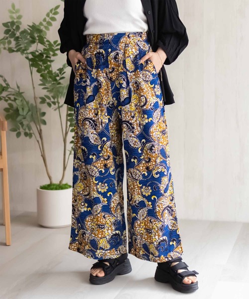 Howdy Marie（ハウディ―マリー）の「Howdy Marie インドレーヨン 総柄ワイドパンツ【接触冷感】（その他パンツ・レディース・ブラック系その他2/ブラック/ブラック系その他/オレンジ系その他/グリーン系その他/ブルー系その他・M/L）」の15枚目の写真