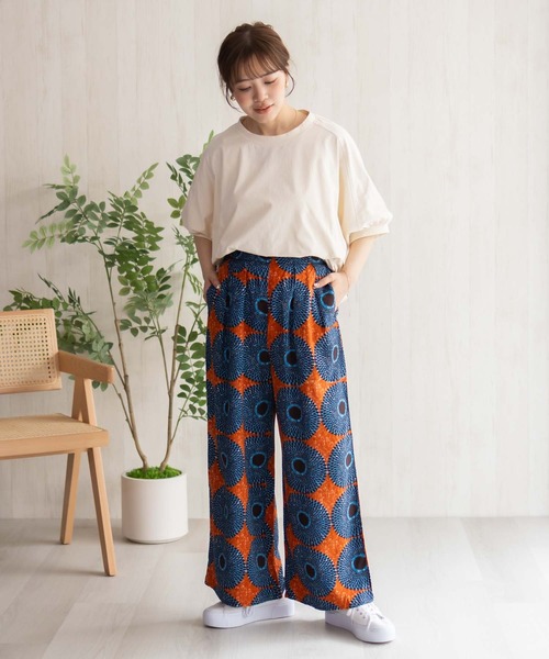 Howdy Marie（ハウディ―マリー）の「Howdy Marie インドレーヨン 総柄ワイドパンツ【接触冷感】（その他パンツ・レディース・ブラック系その他2/ブラック/ブラック系その他/オレンジ系その他/グリーン系その他/ブルー系その他・M/L）」の22枚目の写真