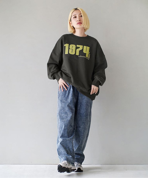 e-zakkamania stores(イーザッカマニアストアーズ)の「異素材ロゴ 裏毛ビッグスウェット(スウェット・レディース・スミクロ/アイボリー・フリー)」の15枚目の写真