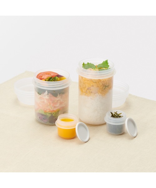 無印良品(ムジルシリョウヒン)の「トッピングカップ付き ランチカプセル 350mL(お弁当箱・メンズ・ブラック/その他・FREE)」の3枚目の写真