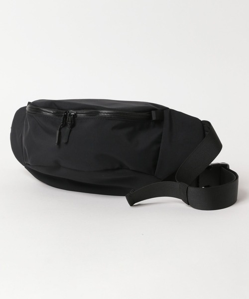 GLOBAL WORK（グローバルワーク）の「撥水スマらくボディバッグ/325975（ボディバッグ/ウエストポーチ・メンズ・ブラック/グレー・ONE SIZE）」の5枚目の写真