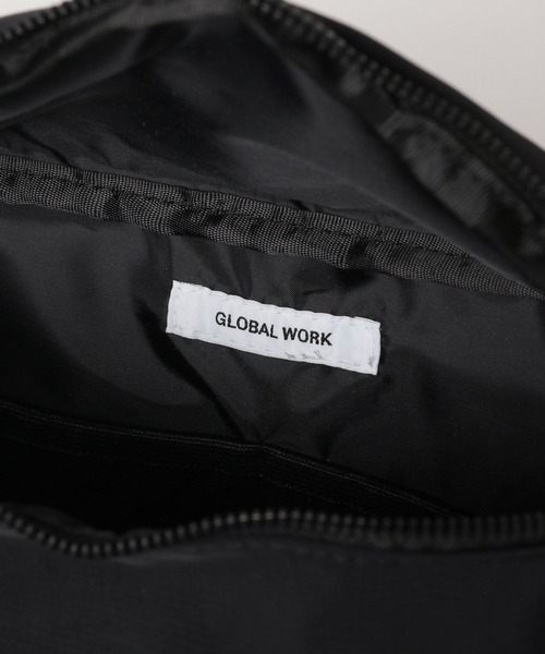 GLOBAL WORK（グローバルワーク）の「撥水スマらくボディバッグ/325975（ボディバッグ/ウエストポーチ・メンズ・ブラック/グレー・ONE SIZE）」の14枚目の写真