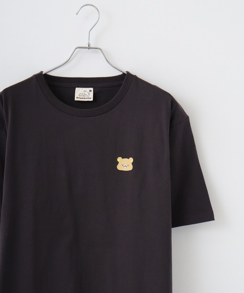 FUNALIVE(ファンアライブ)の「Rilakkuma 天竺 クルーネック ビッグシルエット 半袖Tシャツ(Tシャツ/カットソー・レディース・ベージュ/ダークブルー/ブラック系/サックスブルー/ブラック/スモークピンク/グレー系1/グレー系/パープル系/アッシュグレー/ホワイト/チャコールグレー・M/S/L)」の5枚目の写真