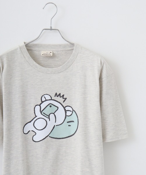 FUNALIVE(ファンアライブ)の「Rilakkuma 天竺 クルーネック ビッグシルエット 半袖Tシャツ(Tシャツ/カットソー・レディース・ベージュ/ダークブルー/ブラック系/サックスブルー/ブラック/スモークピンク/グレー系1/グレー系/パープル系/アッシュグレー/ホワイト/チャコールグレー・M/S/L)」の6枚目の写真