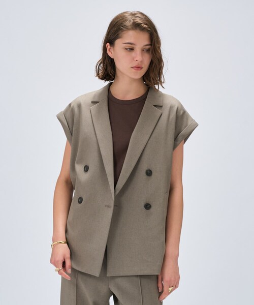 cloenc（クロエンス）の「【セットアップ／手洗い可】リネンブレンドテーラードジレ（テーラードジャケット・レディース・オフホワイト/ブラウン系/ライトグリーン/ダークグレー・01/02）」の17枚目の写真