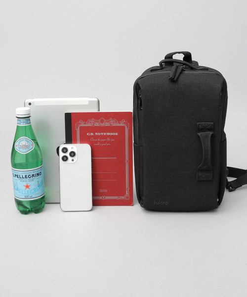 fulcro(フルクロ)の「fulcro フルクロ 撥水 9ポケット クロスボディバッグ スリング A5サイズ・9.5インチタブレット収納対応 ESSENSEシリーズ(ボディバッグ/ウエストポーチ・メンズ・ブラック・FREE)」の16枚目の写真