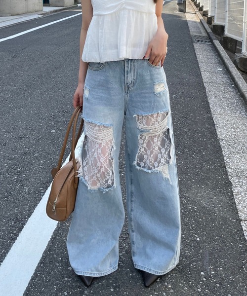 FOREVER 21（フォーエバー トゥエンティーワン）の「【2025SS】ダメージレースデニムパンツ（デニムパンツ・レディース・ブルー/ライトブルー/ブルー系その他・SMALL/MEDIUM/LARGE）」の6枚目の写真