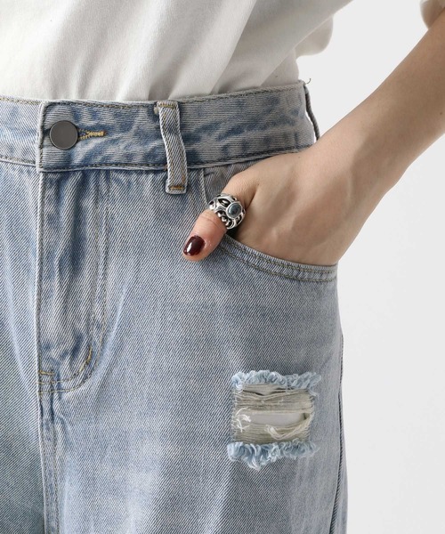 FOREVER 21（フォーエバー トゥエンティーワン）の「【2025SS】ダメージレースデニムパンツ（デニムパンツ・レディース・ブルー/ライトブルー/ブルー系その他・SMALL/MEDIUM/LARGE）」の18枚目の写真