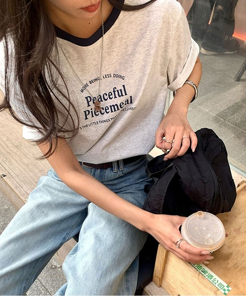 MAISON DE THERESE（メゾン ド テレーズ）の「カラーコントラスト襟プリントTシャツ（Tシャツ/カットソー・レディース・アイボリー/ホワイト/グレー/ネイビー・FREE）」の4枚目の写真