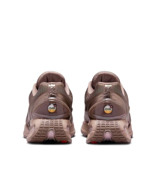 W Nike Air Max DN HV4861-201 27センチ W Nike Air Max DN HV4861-201 27センチ