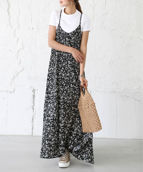 La-gemme（ラジェム）の「キャミソールマキシワンピース（ワンピース・レディース・グリーン系その他/ベージュ/グリーン/ベージュ系その他/ブラック系その他/ブラウン系その他/ブラック/ブラック系その他2/オリーブ/ライトブラウン/ベージュ系その他2/ネイビー・C/フリー）」の3枚目の写真