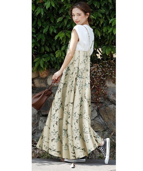 La-gemme（ラジェム）の「キャミソールマキシワンピース（ワンピース・レディース・グリーン系その他/ベージュ/グリーン/ベージュ系その他/ブラック系その他/ブラウン系その他/ブラック/ブラック系その他2/オリーブ/ライトブラウン/ベージュ系その他2/ネイビー・C/フリー）」の21枚目の写真