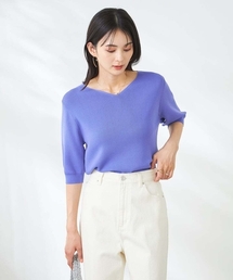 a.v.v（アーヴェヴェ）の「【接触冷感/UVカット/洗える】Vネックハーフスリーブ美ラクるサマーニット（ニット/セーター）」