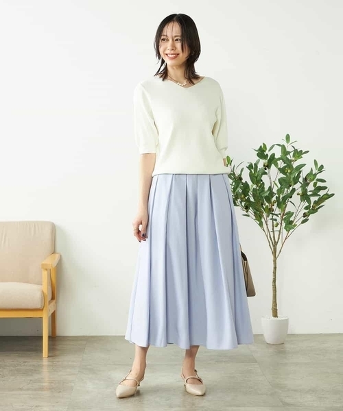 a.v.v(アーヴェヴェ)の「【接触冷感/UVカット/洗える】Vネックハーフスリーブ美ラクるサマーニット(ニット/セーター・レディース・ブラック/ホワイト/グレー系その他/ダークインディゴブルー/ピンク/ブルー・38/40/36/34/42)」の16枚目の写真