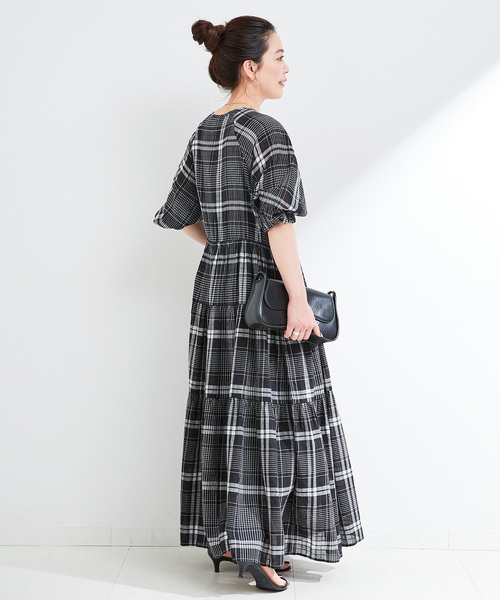 B.C STOCK(ベーセーストック)の「ウォッシャブル / ボイルティアードバルーン袖ワンピース(ワンピース・レディース・ブラック系その他/ブルー/ブラック/ピンク系その他・FREE)」の18枚目の写真