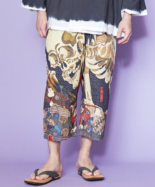 カヤ（カヤ）の「【カヤ】着る、NIPPON ART 倭の絵メンズパンツ（その他パンツ・メンズ・ブラック/ダークネイビー/ライトブルー/ネイビー/ピンク/レッド/イエロー・FREE）」の2枚目の写真