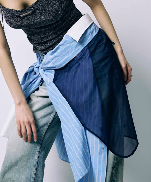 led.tokyo（レッドトウキョウ）の「【led.tokyo】BACK SHEER STRIPE SHIRT/バックシアーストライプシャツ（シャツ/ブラウス・レディース・グレー/ブルー・FREE）」の4枚目の写真