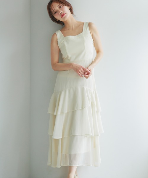 mysty woman(ミスティウーマン)の「楊柳ティアードワンピース 497425(ワンピース・レディース・アイボリー/ブラック/ブラウン・FREE)」の1枚目の写真
