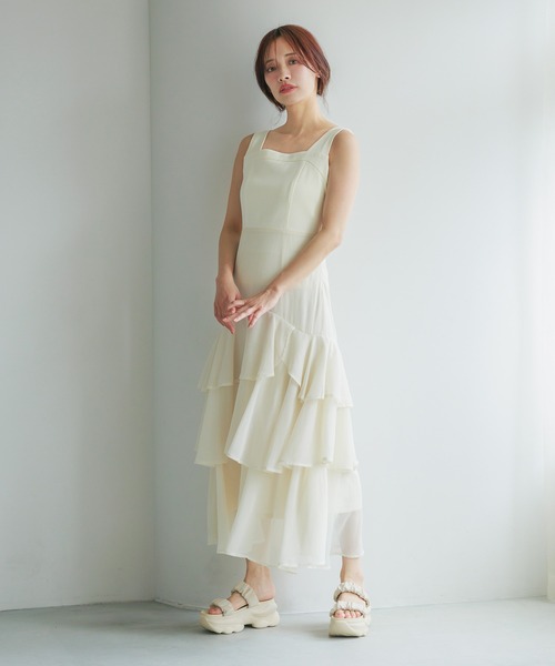 mysty woman(ミスティウーマン)の「楊柳ティアードワンピース 497425(ワンピース・レディース・アイボリー/ブラック/ブラウン・FREE)」の5枚目の写真