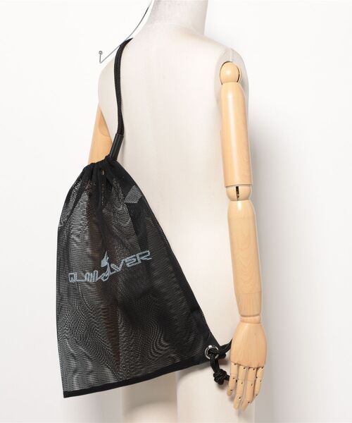 Quiksilver(クイックシルバー)の「EASY SUN SHOULDER/クイックシルバーメッシュナップサック(バックパック/リュック・メンズ・ブラック・FREE)」の8枚目の写真