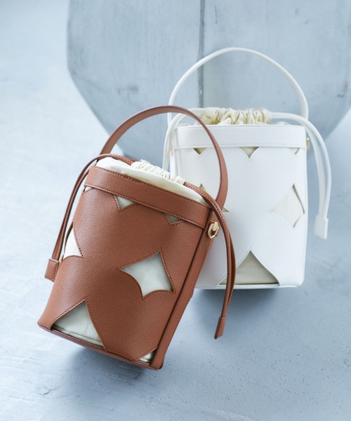 VIS（ビス）の「カットワーク2WAYバッグ（ハンドバッグ・レディース・ブラック/ホワイト系その他3/ブラウン系その他3・FREE）」の3枚目の写真