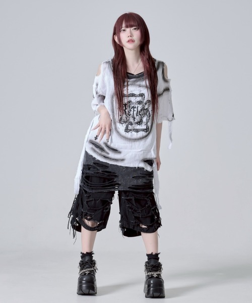 REFLEM(レフレム)の「『REFLEM/レフレム』ダブルガーゼダメージデザイントップス(Tシャツ/カットソー・レディース・ホワイト/ブラック/グレー・FREE)」の7枚目の写真