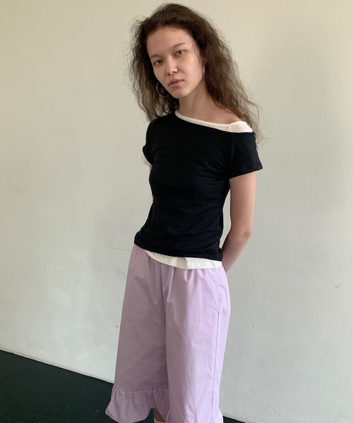 LONSLAN（ロンスラン）の「【LONSLAN】 アシンメトリー オフショルダーTシャツ LONW25s040（Tシャツ/カットソー・レディース・アイボリー/ブラック/グレー・M）」の9枚目の写真