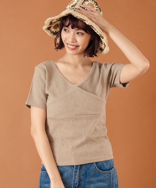anap mimpi(アナップミンピ)の「カット ジャガード 前後2WAY カシュクール 半袖 トップス(Tシャツ/カットソー・レディース・キナリ/モカ/ブラック・FREE)」の3枚目の写真
