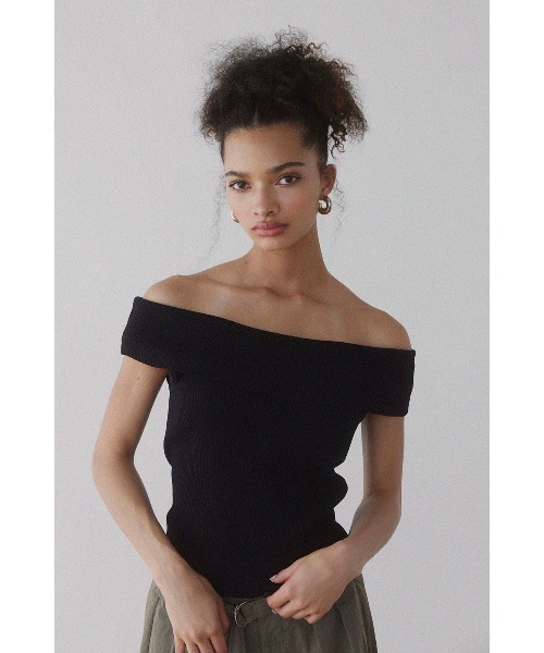 アリシアスタン　Off The Shoulder Knit Top セール】Off The Shoulder Knit Top /オフショルニットトップス