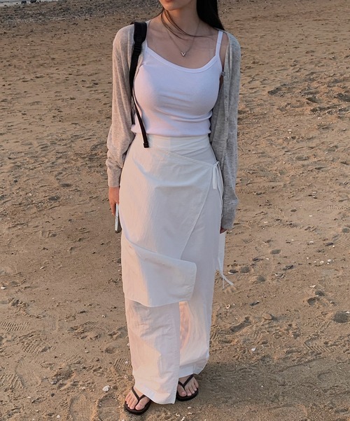 on:nue（オンニュ）の「【on:nue】[着用動画あり！/2色展開] ナイロンレイヤードラップパンツ（その他パンツ・レディース・ホワイト/ブラック・FREE）」の3枚目の写真