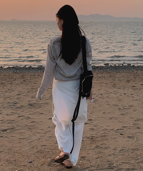 on:nue（オンニュ）の「【on:nue】[着用動画あり！/2色展開] ナイロンレイヤードラップパンツ（その他パンツ・レディース・ホワイト/ブラック・FREE）」の12枚目の写真