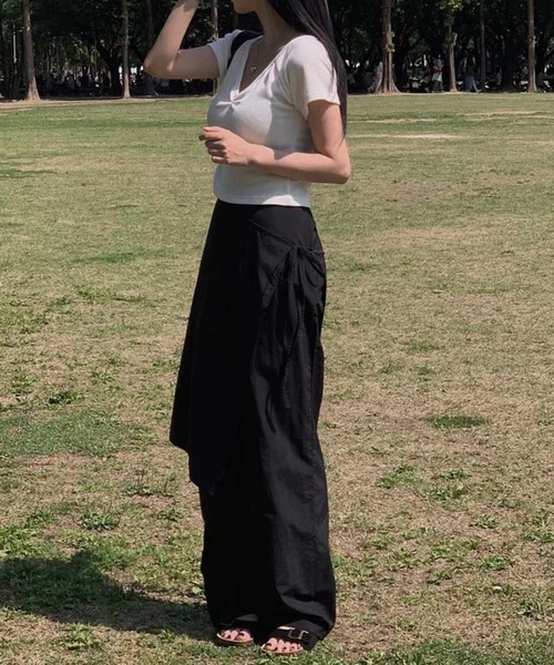 on:nue（オンニュ）の「【on:nue】[着用動画あり！/2色展開] ナイロンレイヤードラップパンツ（その他パンツ・レディース・ホワイト/ブラック・FREE）」の21枚目の写真