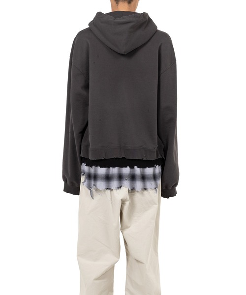 Maison MIHARA YASUHIRO（メゾンミハラヤスヒロ）の「Triple Layered Half-zip Hoodie（スウェット・メンズ・グレー/ブラック・44/46/48）」の5枚目の写真