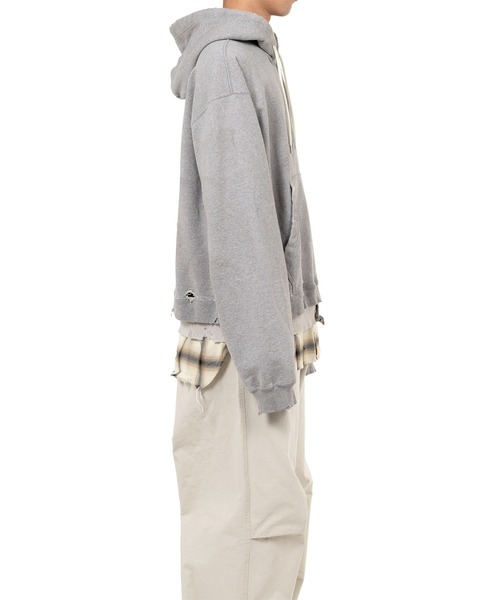 Maison MIHARA YASUHIRO（メゾンミハラヤスヒロ）の「Triple Layered Half-zip Hoodie（スウェット・メンズ・グレー/ブラック・44/46/48）」の13枚目の写真