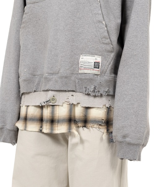 Maison MIHARA YASUHIRO（メゾンミハラヤスヒロ）の「Triple Layered Half-zip Hoodie（スウェット・メンズ・グレー/ブラック・44/46/48）」の15枚目の写真