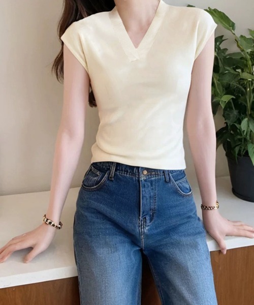 Miniministore(ミニミニストア)の「サマーニット フレンチスリーブ トップス(Tシャツ/カットソー・レディース・ホワイト/ブラック/アイボリー・FREE)」の2枚目の写真