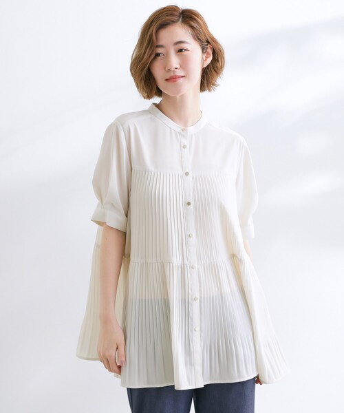 grove(グローブ)の「【体型カバー】ラフに着たい ティアードプリーツブラウス(シャツ/ブラウス・レディース・ブルー/アイボリー/ブラック・02/03/05/01/04)」の2枚目の写真