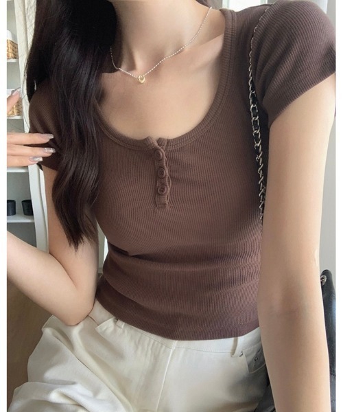 LADY LIKE(レディライク)の「ヘンリーネックコンパクト半袖Tシャツ(Tシャツ/カットソー・レディース・ブラック/グレー/モカ/ホワイト・M)」の15枚目の写真