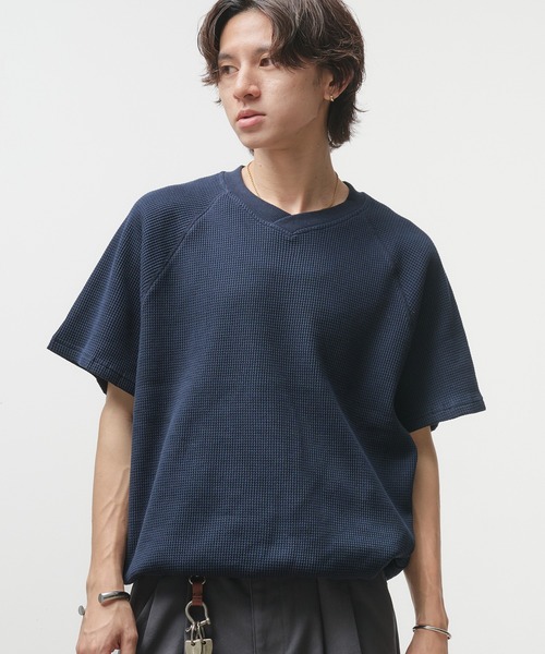 Adoon plain(アドーンプレーン)の「Thermal Shallow V-Neck T-Shirt / サーマル浅VネックドローコードTシャツ(Tシャツ/カットソー・メンズ・ブラック/ネイビー/杢グレー/チャコールグレー・LARGE/MEDIUM)」の19枚目の写真