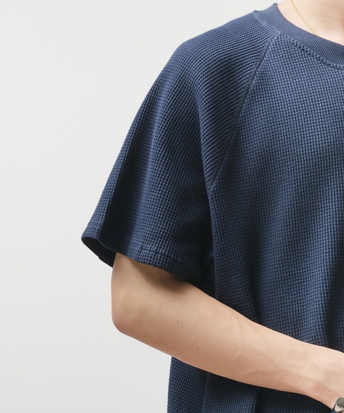 Adoon plain(アドーンプレーン)の「Thermal Shallow V-Neck T-Shirt / サーマル浅VネックドローコードTシャツ(Tシャツ/カットソー・メンズ・ブラック/ネイビー/杢グレー/チャコールグレー・LARGE/MEDIUM)」の11枚目の写真