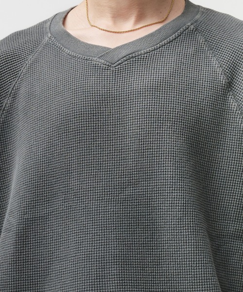 Adoon plain(アドーンプレーン)の「Thermal Shallow V-Neck T-Shirt / サーマル浅VネックドローコードTシャツ(Tシャツ/カットソー・メンズ・ブラック/ネイビー/杢グレー/チャコールグレー・LARGE/MEDIUM)」の10枚目の写真