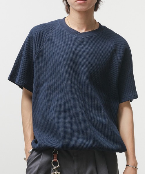 Adoon plain(アドーンプレーン)の「Thermal Shallow V-Neck T-Shirt / サーマル浅VネックドローコードTシャツ(Tシャツ/カットソー・メンズ・ブラック/ネイビー/杢グレー/チャコールグレー・LARGE/MEDIUM)」の12枚目の写真